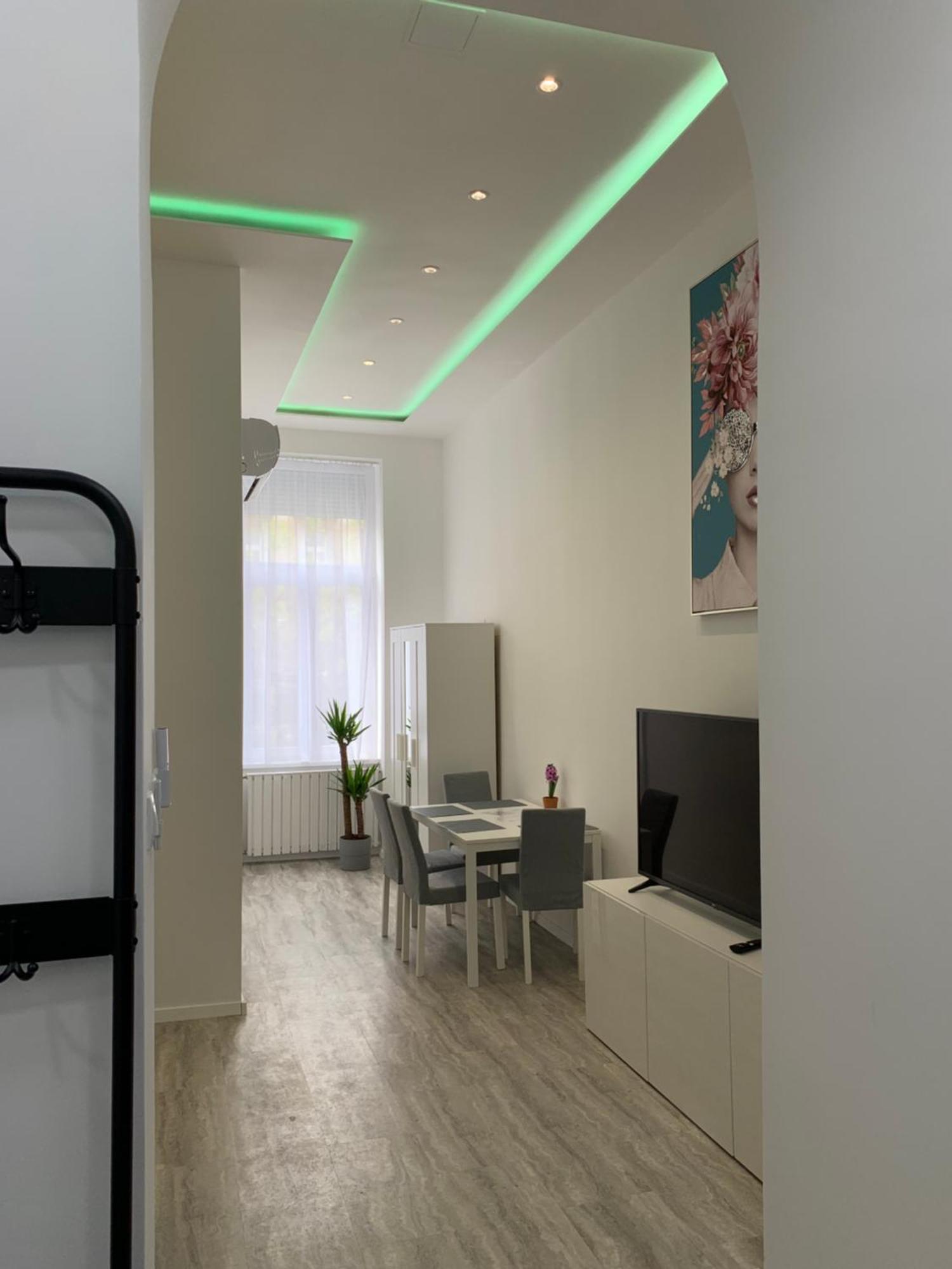 Standard Apartment Budapest Ngoại thất bức ảnh